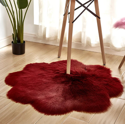 Artificial woolen carpet rug with floral sheepskin pattern in plush fabric, available in multiple sizes and colours