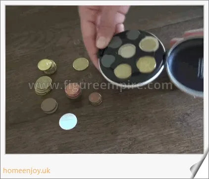 Easy Pocket Coin Dispenser - Compact coin organizer for Euros, Dollars and other currencies