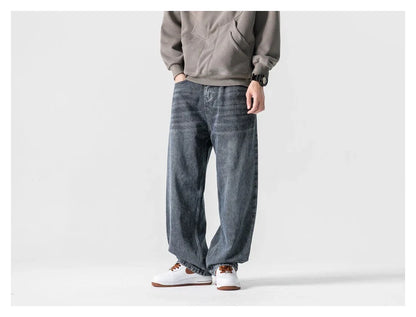Men's Japanese-inspired retro jeans in black and gray, featuring a mid-waist fit and premium cotton construction for comfort and durability.