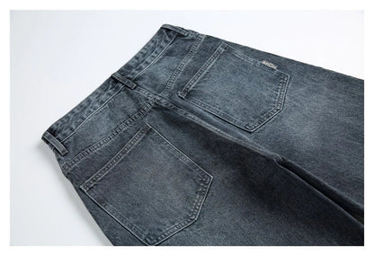Men's Japanese-inspired retro jeans in black and gray, featuring a mid-waist fit and premium cotton construction for comfort and durability.