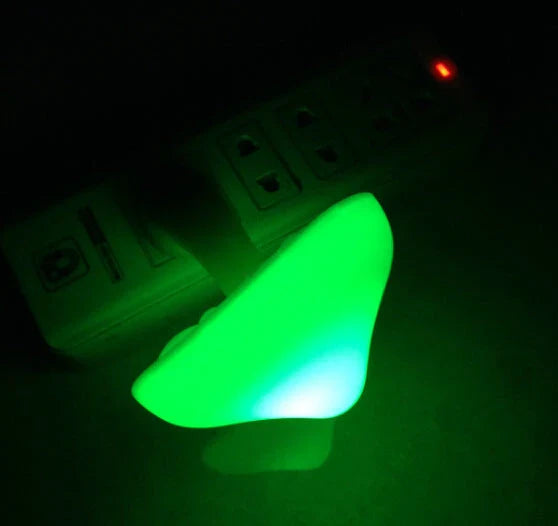 Dimmable mushroom-shaped LED night light with sensor - provides warm white glow for bedroom, nursery, and home decor