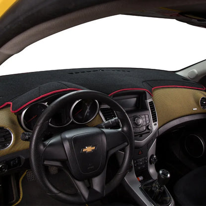 Silicone dashboard non-slip mat for Toyota Prado old model with coloured trim edges