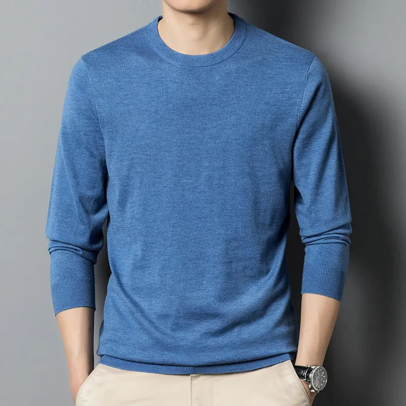 Men's heavy wool pullover sweater in light business style with fine yarn construction