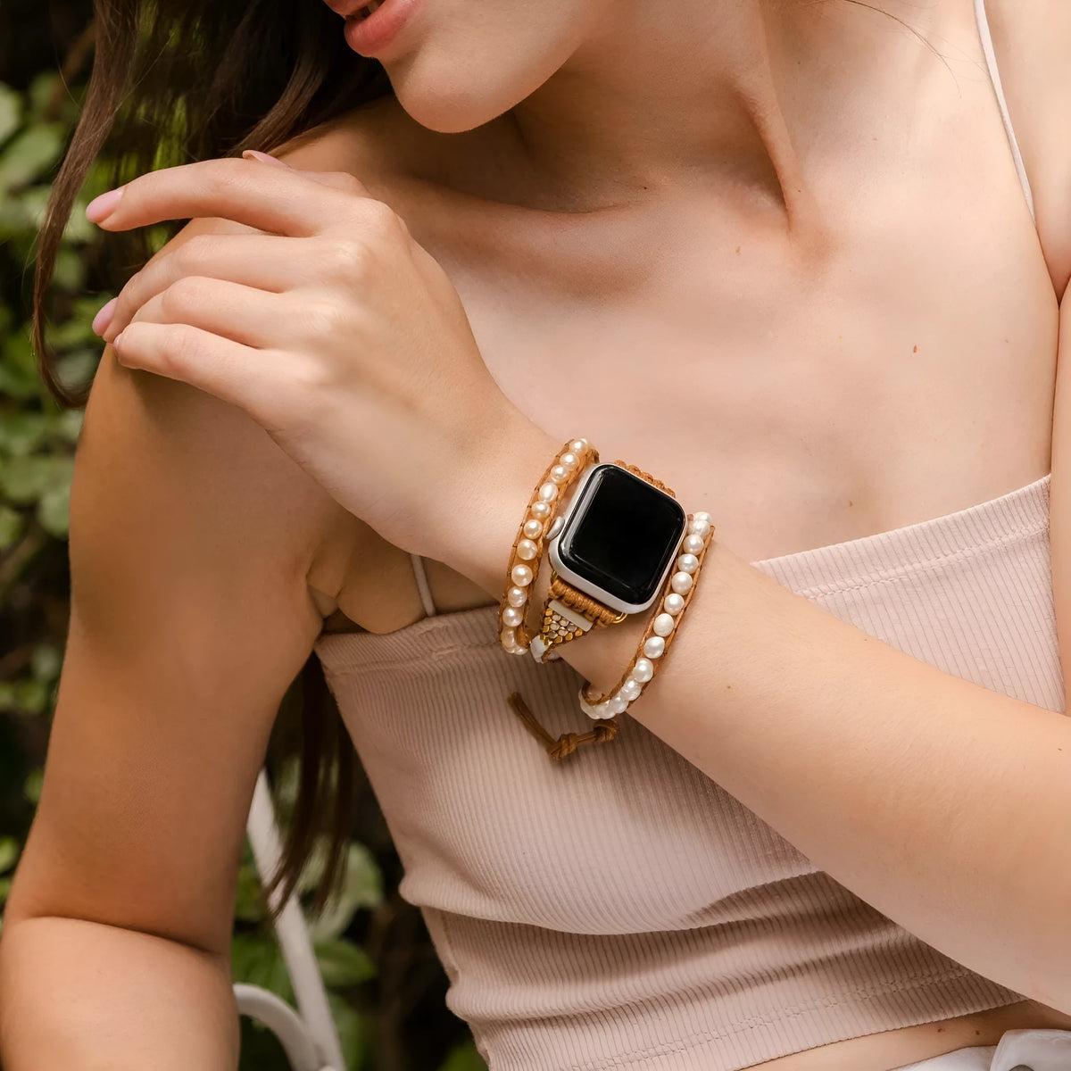Handmade pearl watch strap for men and women in 38-49mm dial sizes and 14-22cm wrist sizes