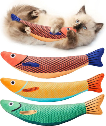Green catnip-filled saury fish toy measuring 24cm with crinkle sound layer for feline play