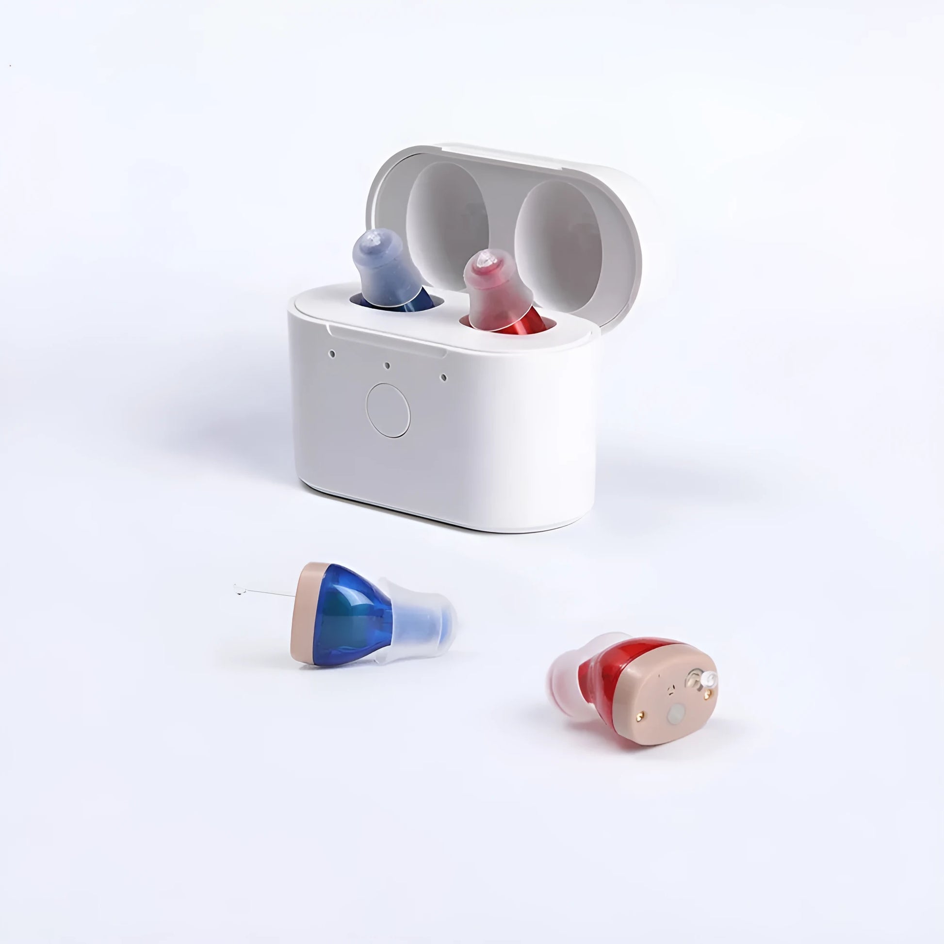 Rechargeable hearing aids with magnetic charging case in beige and red/blue colour options