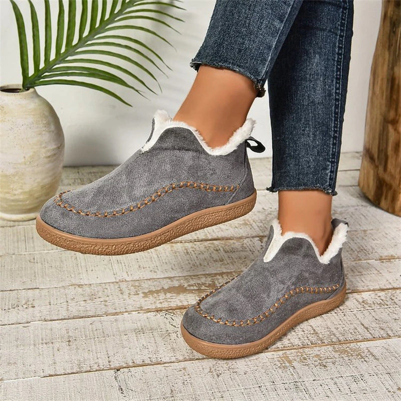 Fashionable V-cut plush-lined winter ankle boots for women in a variety of colors