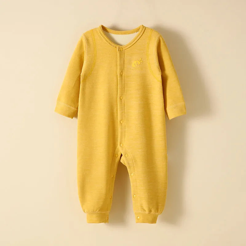 Baby plus velvet warm jumpsuit in polyester, long sleeve, single-breasted, available in six colours and five heights.