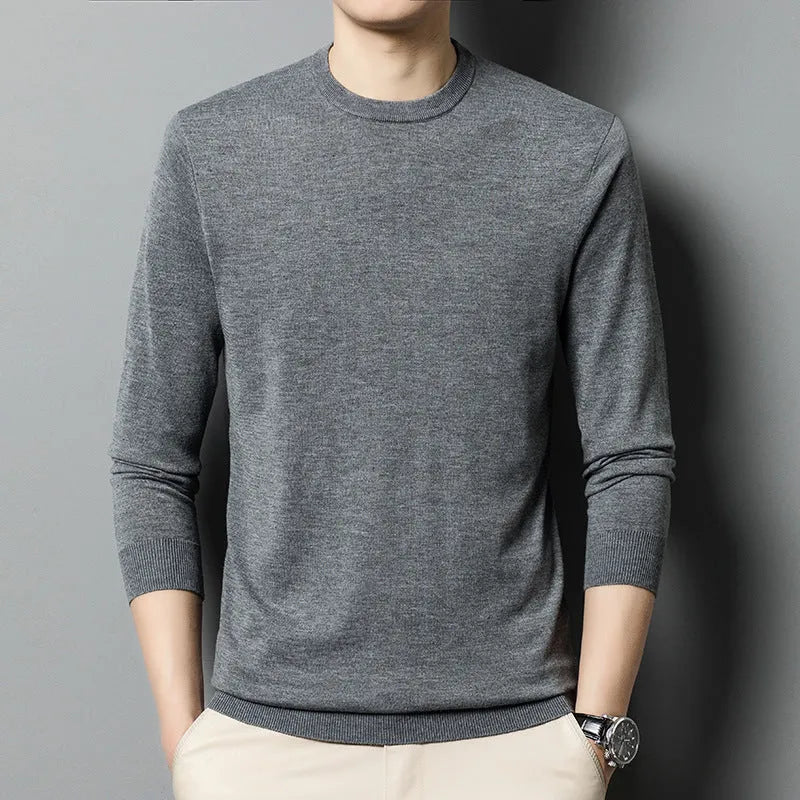 Men's heavy wool pullover sweater in light business style with fine yarn construction