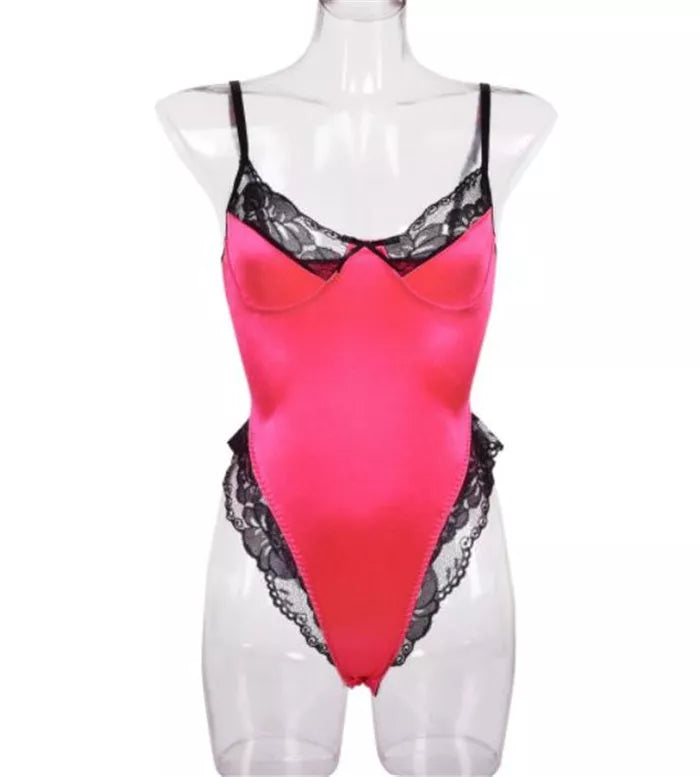 Lace bodysuit in various colours with adjustable fit for diverse body types