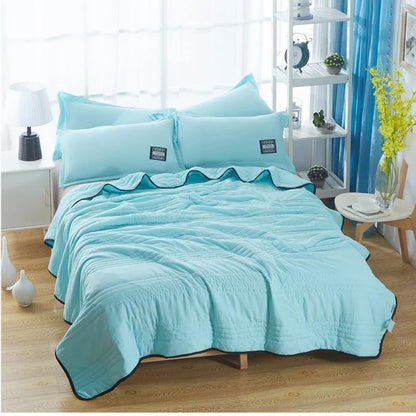 Premium all-season cooling comforter with soft, breathable fabric and plush fill for comfortable sleep
