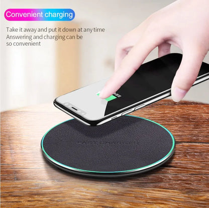 Black Quick Qi Wireless Charger for iPhone 11 showing 10 cm circular charging pad