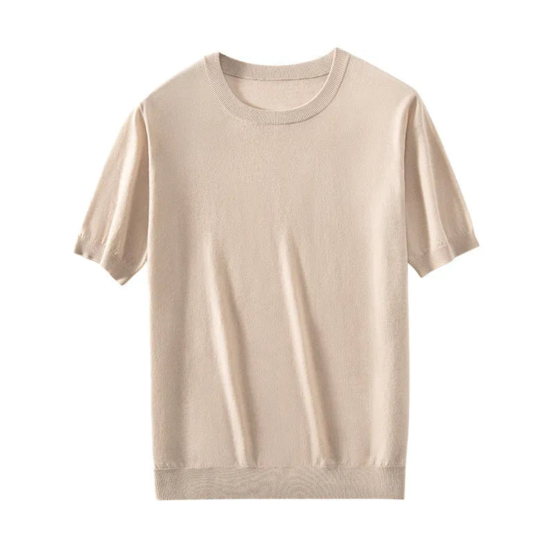 Men's loose-fit thin knitted pullover shirt in light grey, short sleeves, round neck.