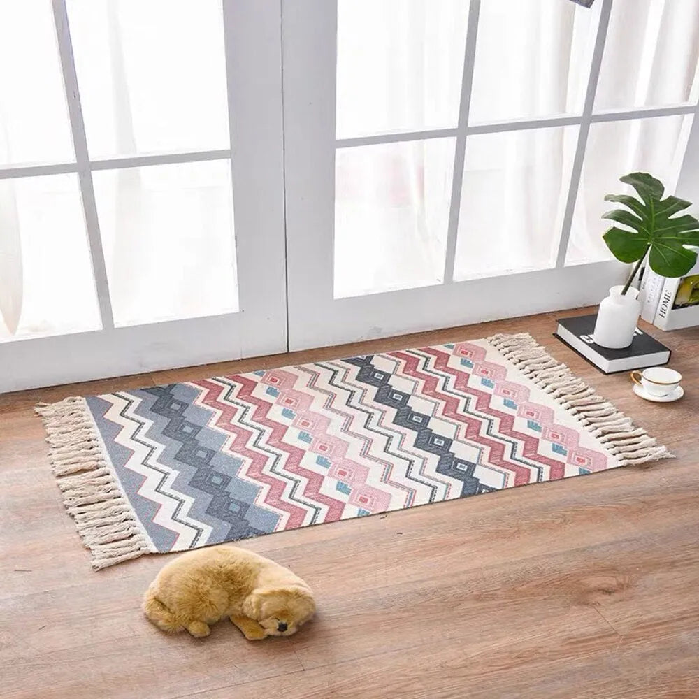 Scandinavian style hand-woven cotton linen floor mat 60 x 90 cm with tassels in cactus pattern