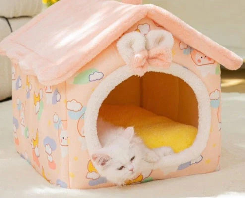 Cozy and Foldable Pet Bed for Dogs and Cats: Premium Synthetic Fur, Self-Warming, and Non-Slip Design