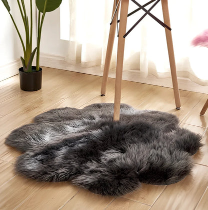 Artificial woolen carpet rug with floral sheepskin pattern in plush fabric, available in multiple sizes and colours