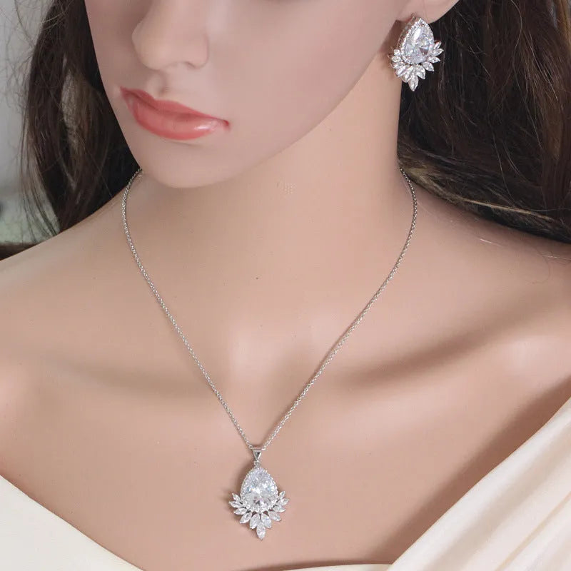 AAA jewellery set with zinc alloy necklace and earrings featuring crystal stones in blue, red or white options