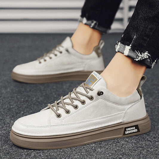 Men's slip-on sneakers in a variety of colors, featuring a comfortable and durable design for everyday wear