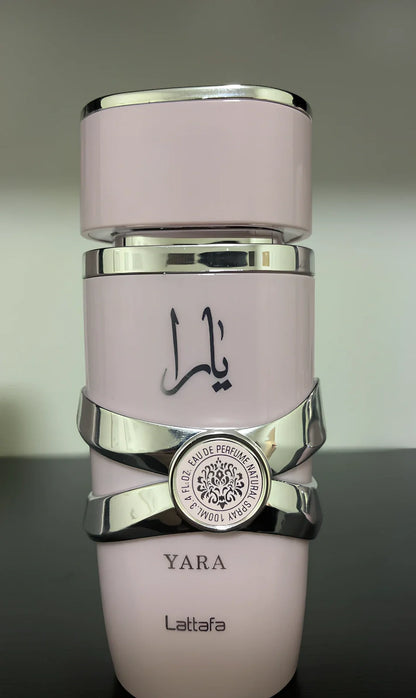Women's perfume water spray with 100ml capacity in black, pink, white and yellow colour options