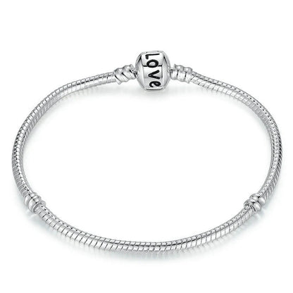 Elegant silver-plated beaded bracelet with a modern, sophisticated design