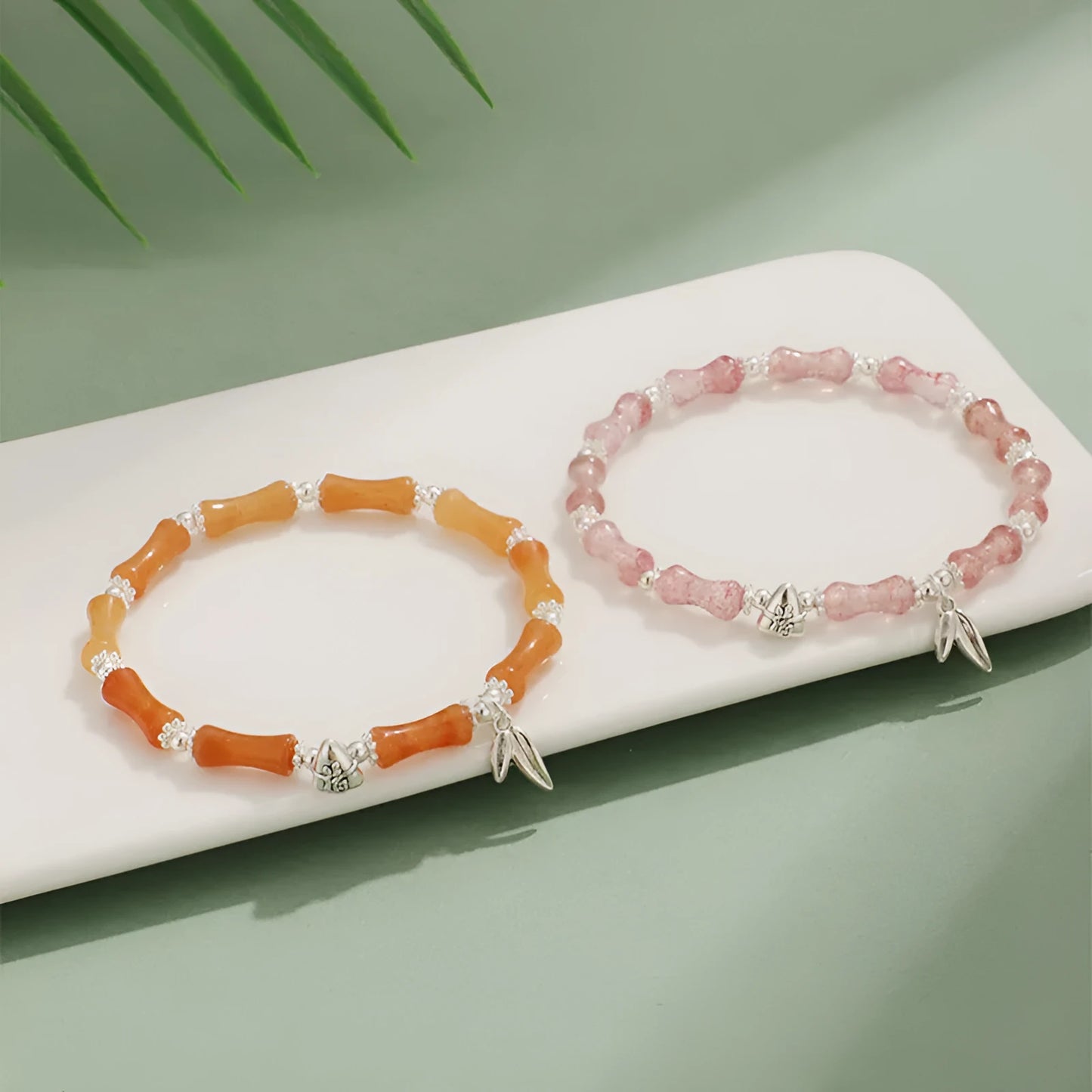 Green aventurine bamboo strawberry crystal bracelet with mixed natural stones and adjustable closure