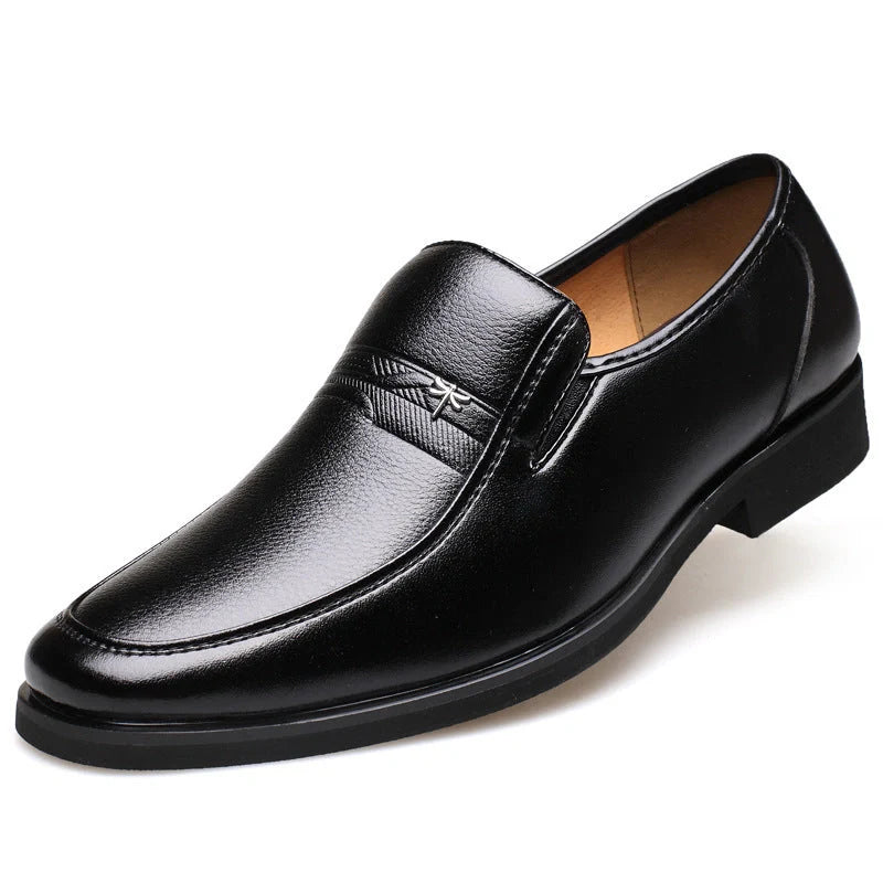 Men's leather business casual shoes with rubber sole in black and brown