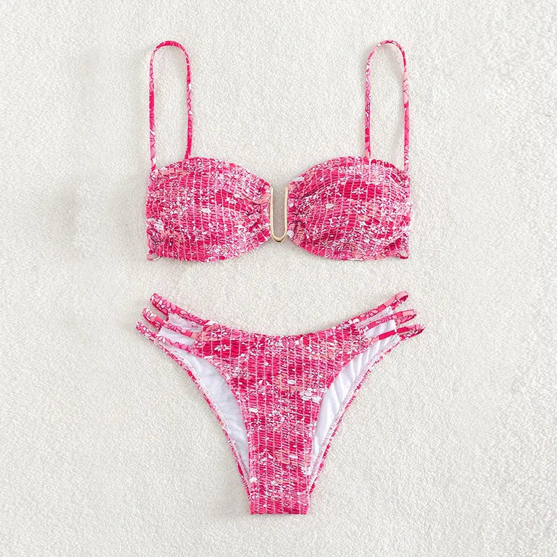 Women's floral high-waist bikini swimsuit in solid colour with matching bra and briefs