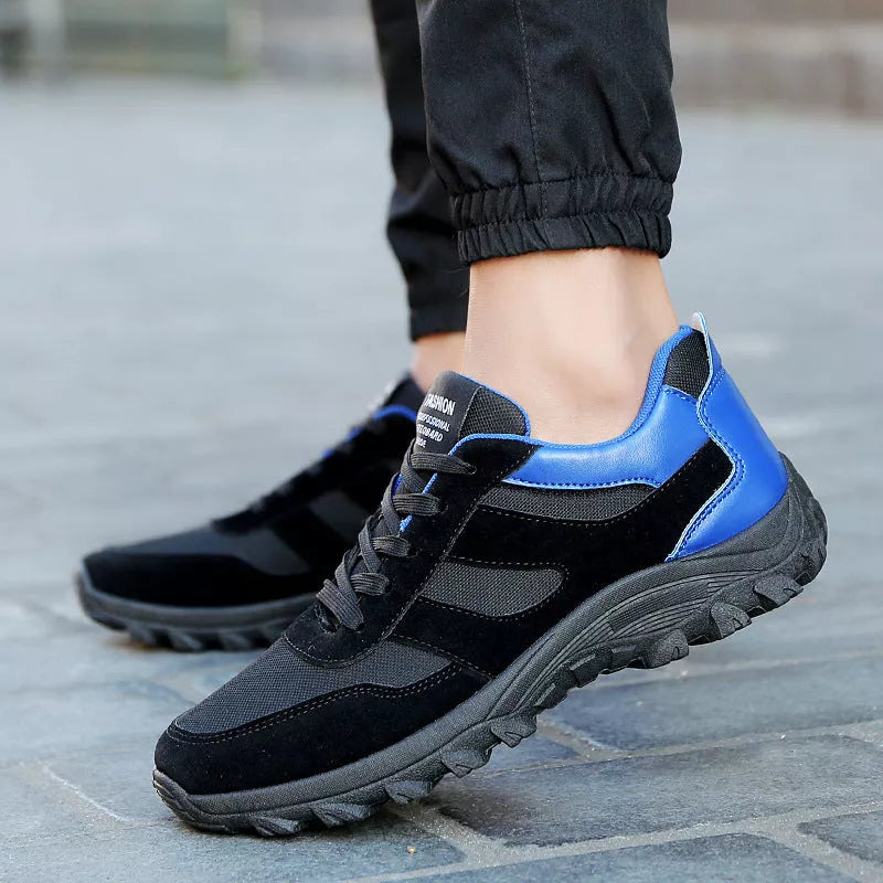 Korean leisure shoes for men in black, red, and blue, ideal for sports and hiking