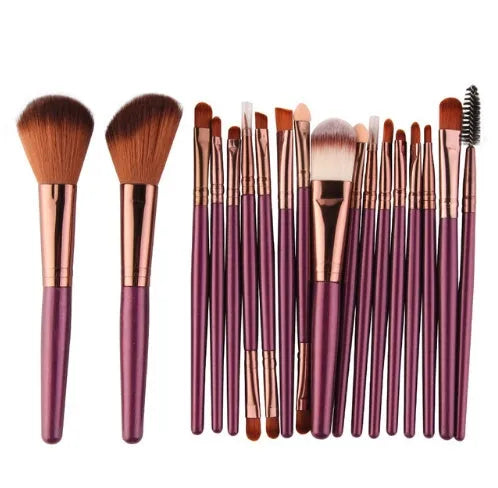 MAANGE 18-piece make-up and brush set with fan-shaped tools for blending and application