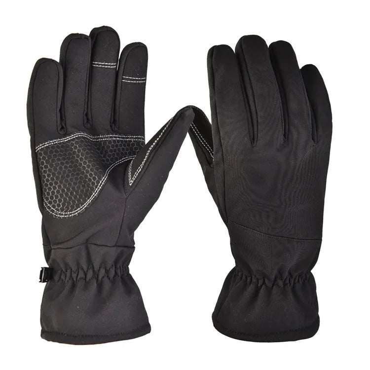 Outdoor tactical ski gloves with touch screen fingertips and anti-slip palm grip in camouflage colour