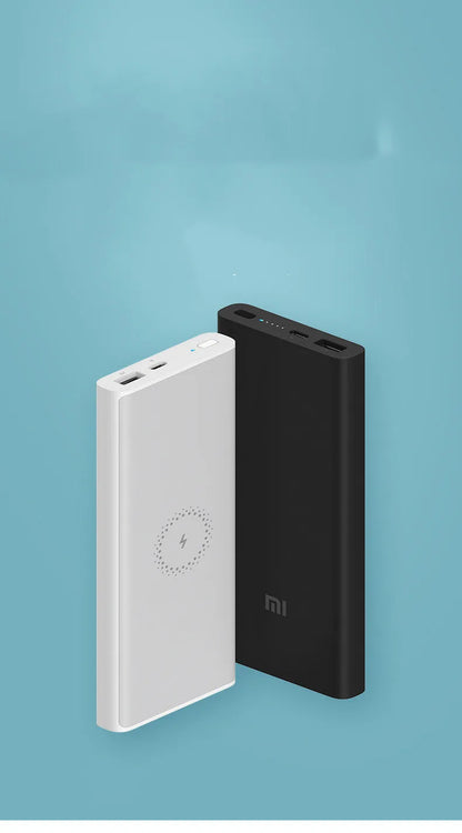 White or black 10000mAh power bank with USB Type-C input and wireless charging output