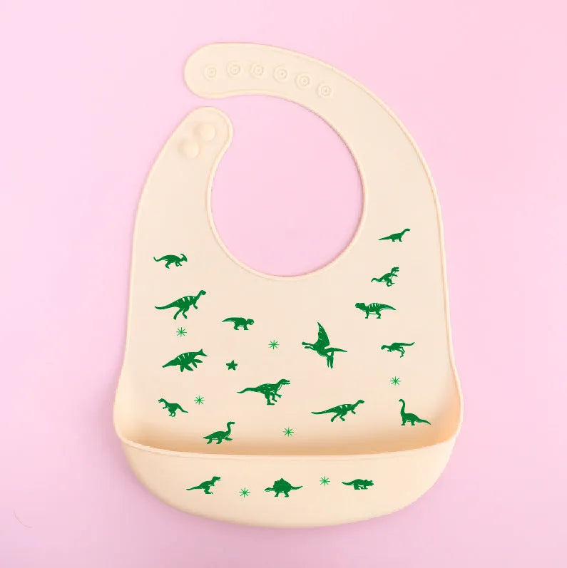 Silicone baby bib with cartoon print, waterproof and antifouling, for ages 0-6 years
