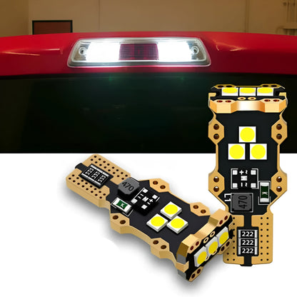 T15 automotive reverse light bulb with white PVC construction and 6000K white light output