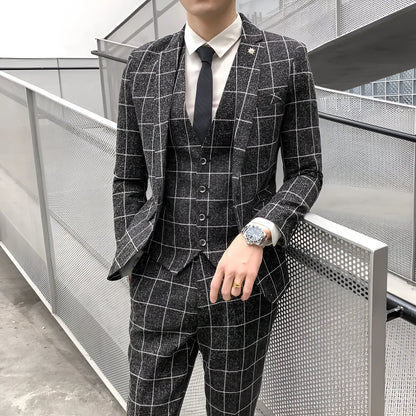 Men's slim fit plaid three-piece suit in chemical fibre viscose blend, available in khaki black dark blue grey