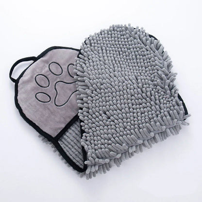 Premium pet towels made with super-absorbent chenille fibers for quick drying and convenient cleanup