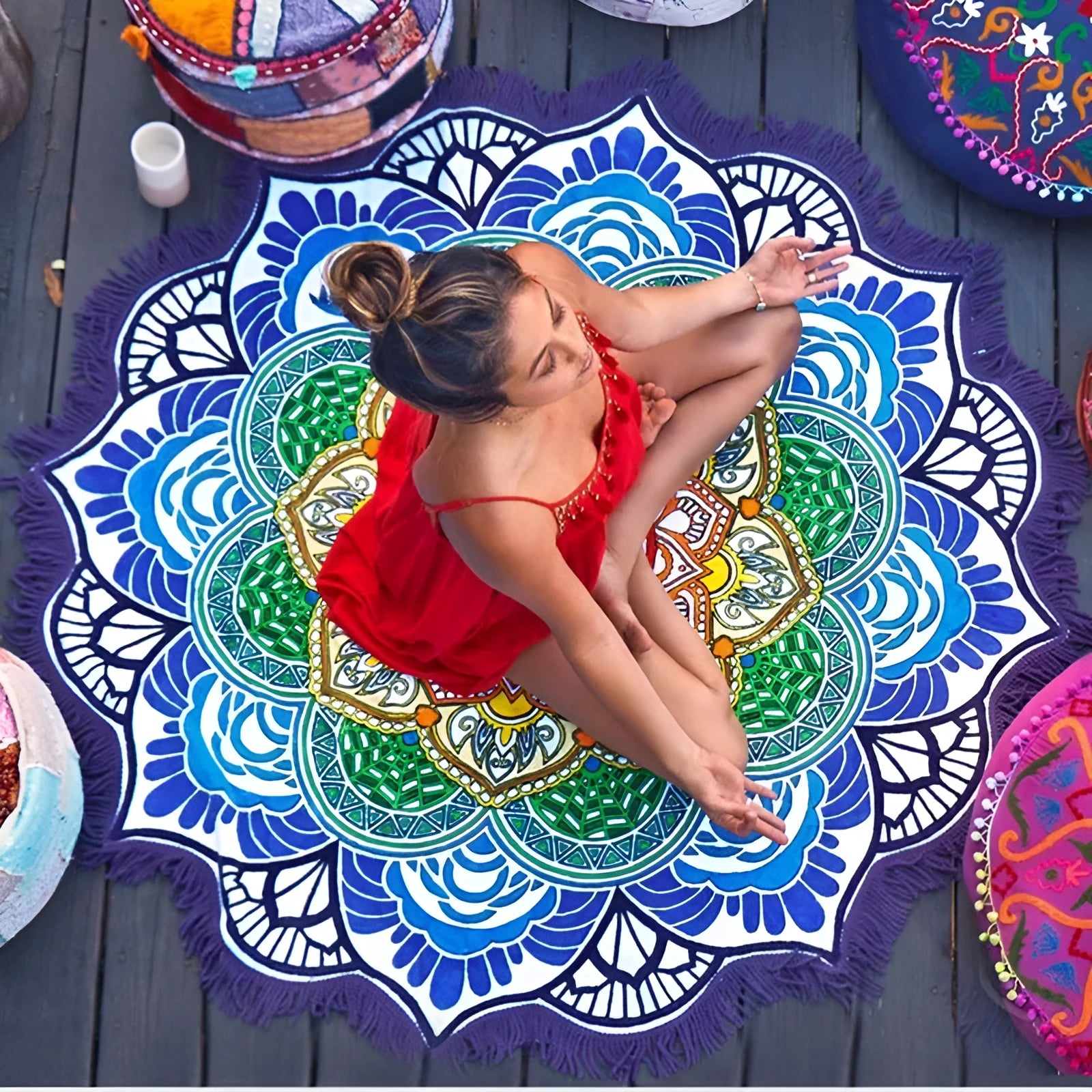 Round floor mat with polygon print and tassel trim, shown in available colours.