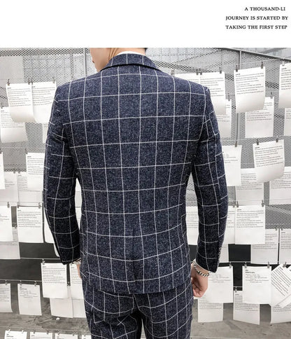 Men's slim fit plaid three-piece suit in chemical fibre viscose blend, available in khaki black dark blue grey