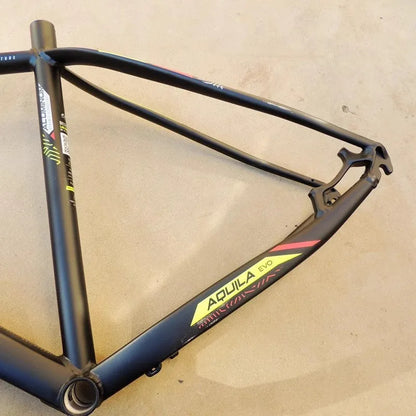 29-inch aluminium mountain bike frame in black green with disc brake mount and inner cable routing