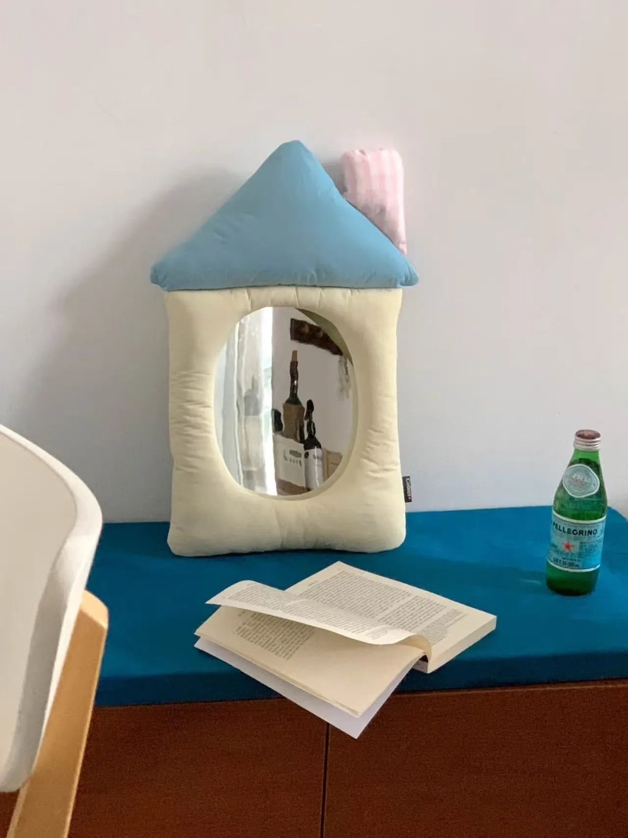 Korean-style fabric wall mirror with aluminium lens in apple colour option