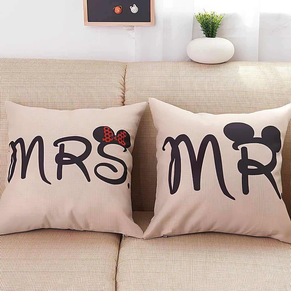 45x45cm Valentine linen pillowcase in cartoon style with MR text on white background