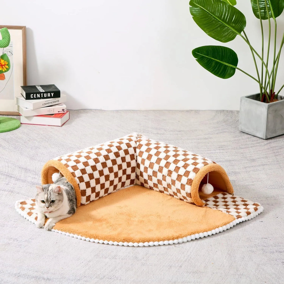 Fan-shaped 2 in 1 dog cat bed with plush sleeping area and integrated play tunnel in yellow colour