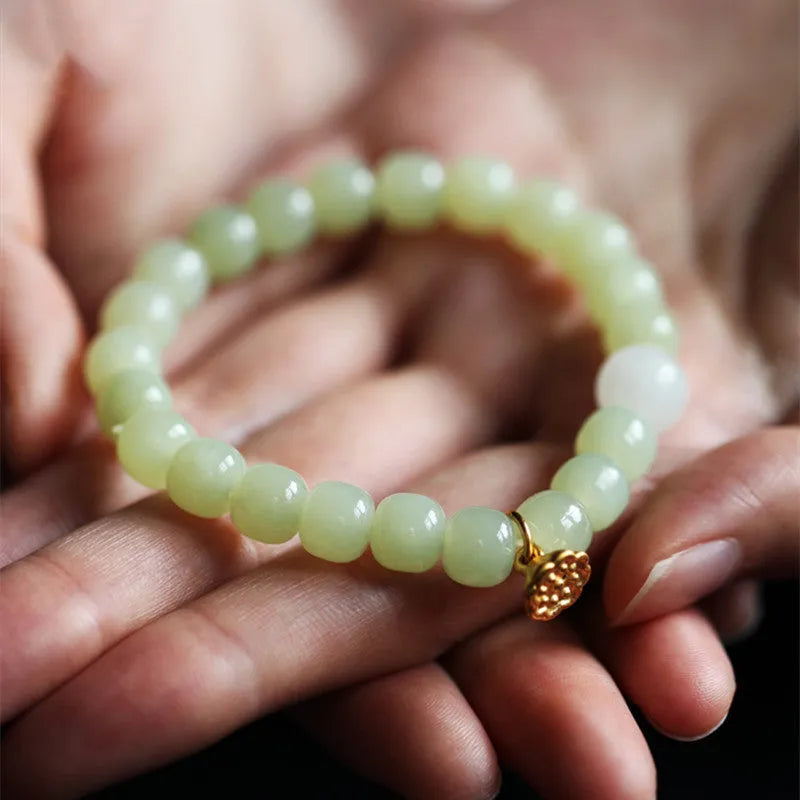 Green Hetian jade bracelet with vintage beads in ethnic style for women