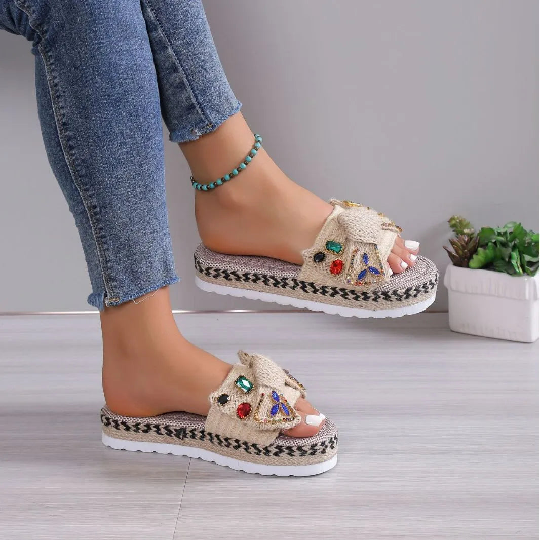 Women's platform sandals with beach bow decoration in creamy-white cloth material