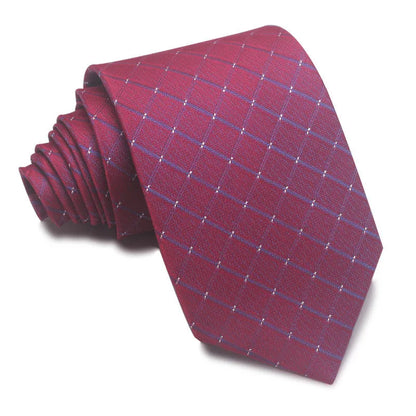 Close-up of a red and black striped men's business tie with a textured Jacquard weave, showing the 8cm width and arrow point shape.