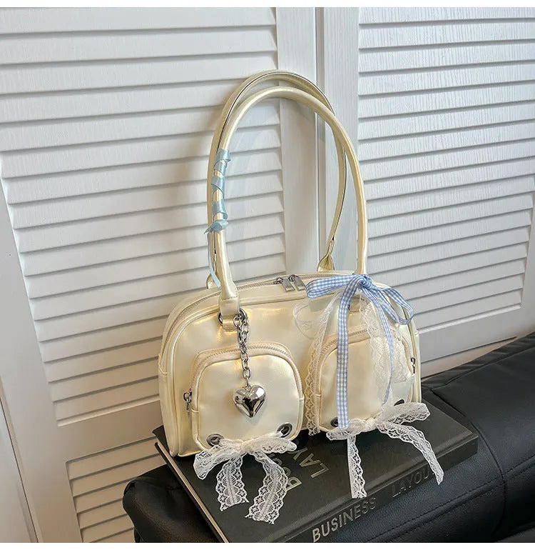 Soft PU leather crossbody shoulder bag with adjustable straps in horizontal square design