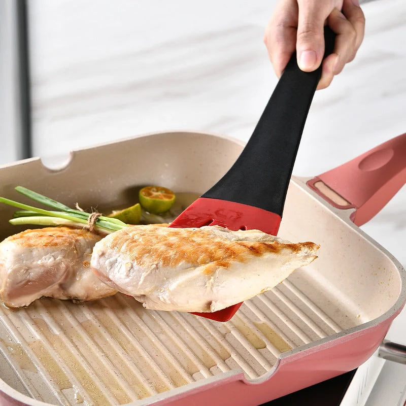 3-in-1 silicone food clip spatula for frying steak and pancakes