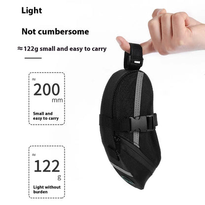 Black cycling saddle bag with quick-release mount showing 20x8x6cm dimensions on bicycle