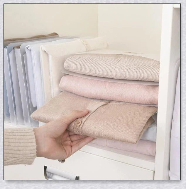 Storage Anti-Wrinkle Folding Clothes Board, a practical wardrobe organiser that keeps clothes neatly stacked and wrinkle-free.
