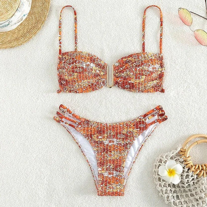 Women's floral high-waist bikini swimsuit in solid colour with matching bra and briefs