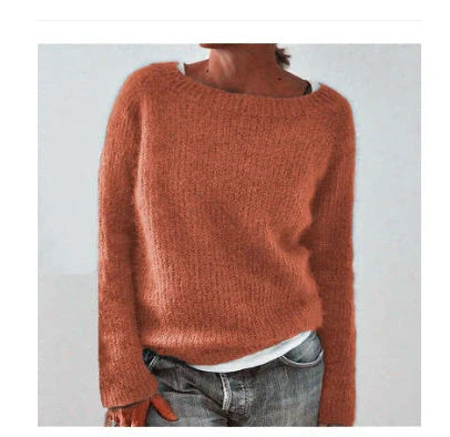Classic fine wool knit sweater with stitching detail